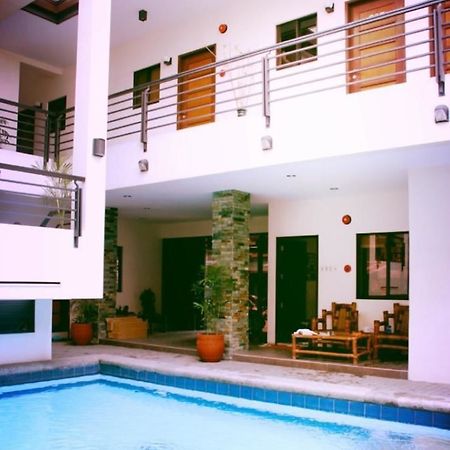 Elyseah Condotel آنغلوس المظهر الخارجي الصورة