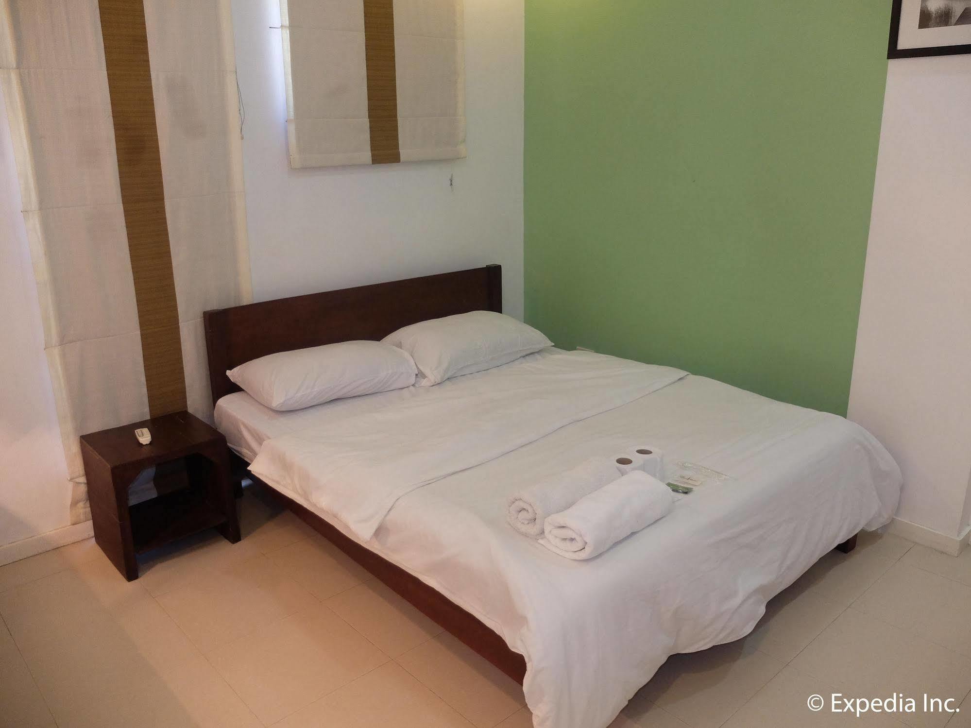 Elyseah Condotel آنغلوس المظهر الخارجي الصورة