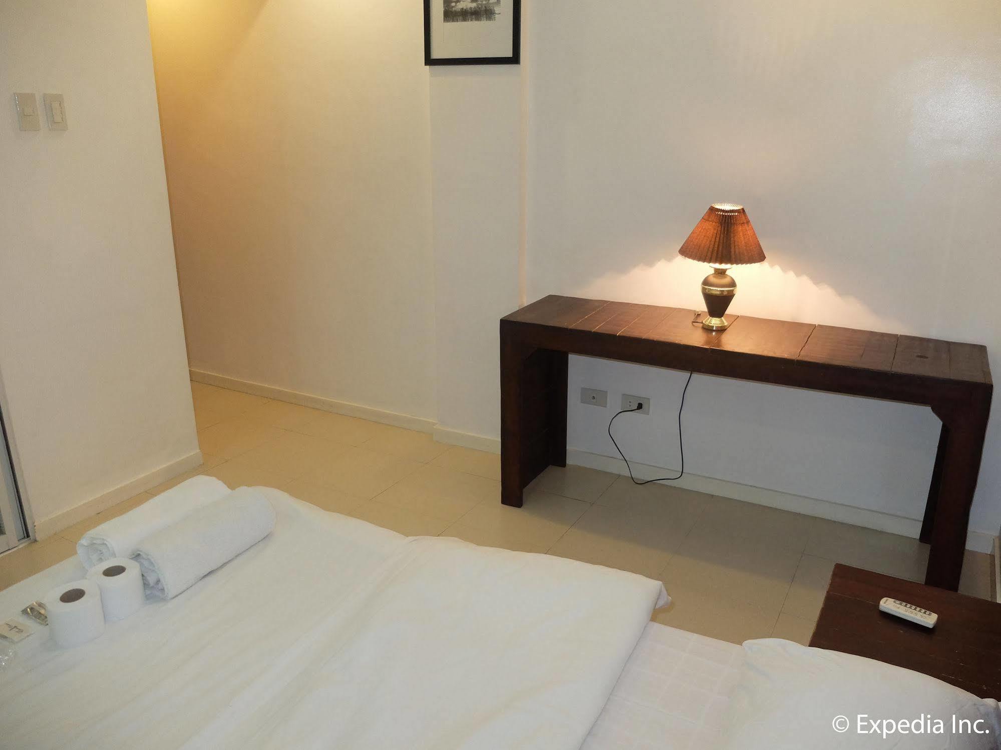 Elyseah Condotel آنغلوس المظهر الخارجي الصورة