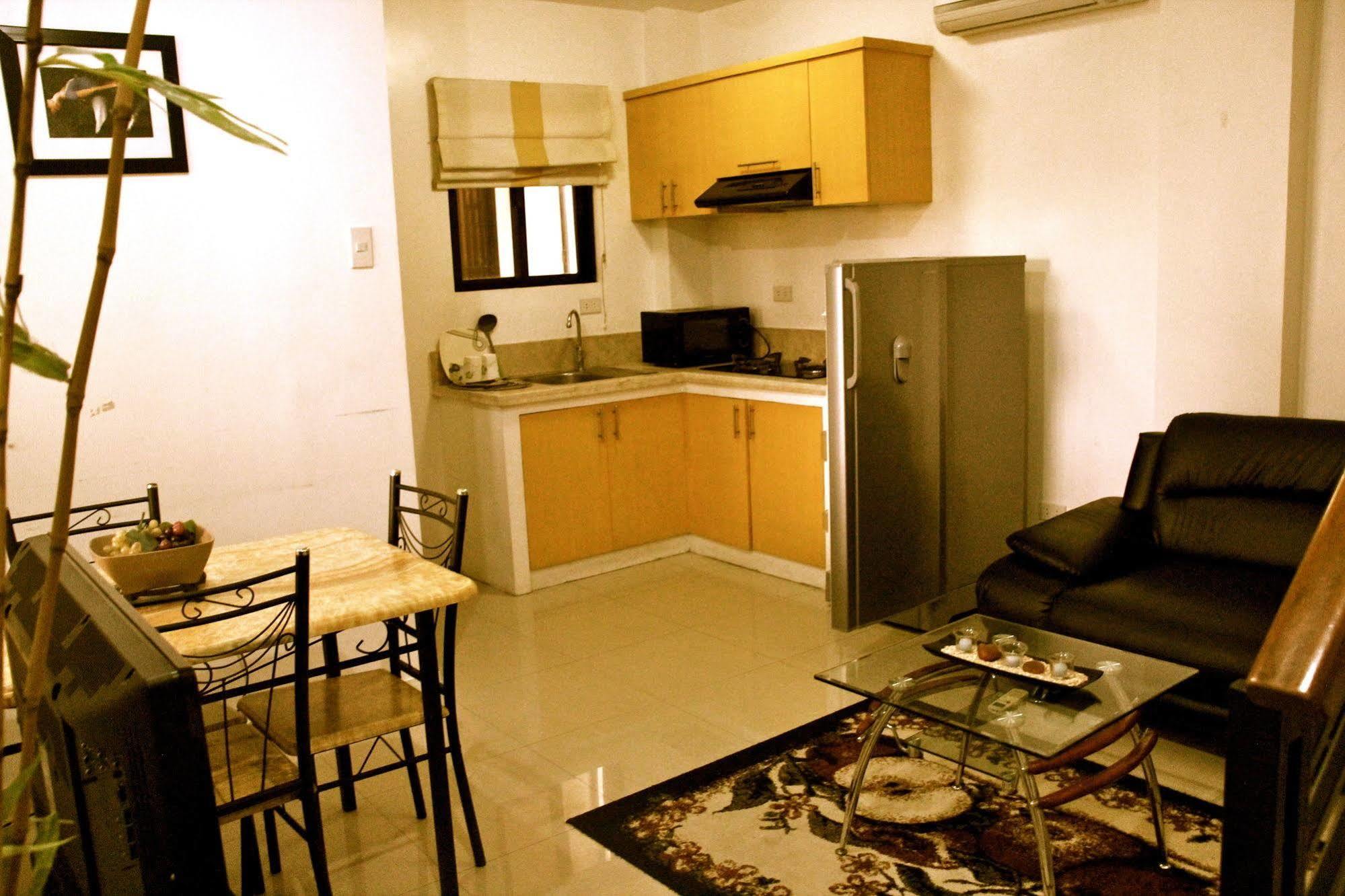 Elyseah Condotel آنغلوس المظهر الخارجي الصورة